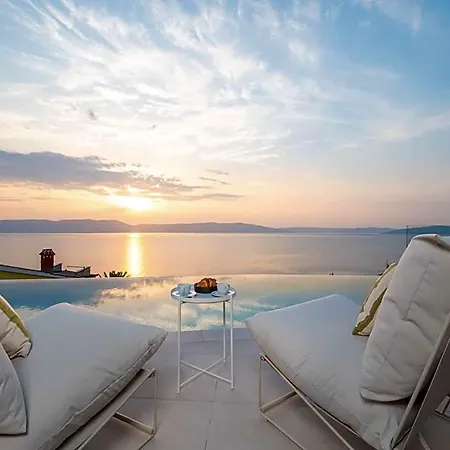 Luxury With Sauna 3* Rabac
